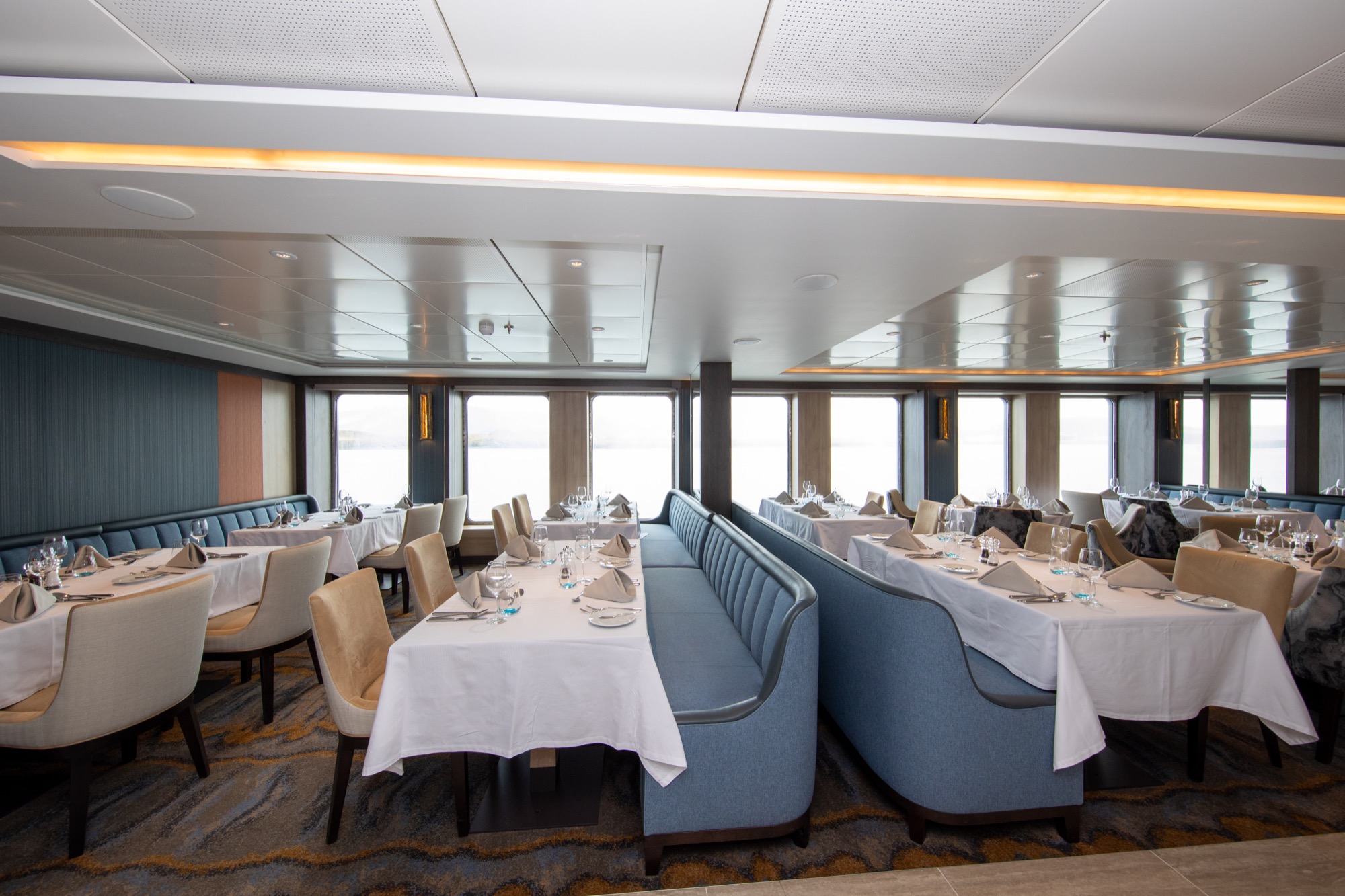 Quark Expeditions_World Explorer_Restaurant _1_.jpg